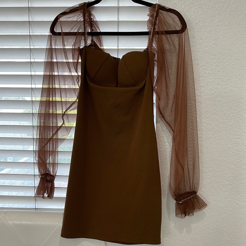 Super cute brown dress with sheer puffy sleeves